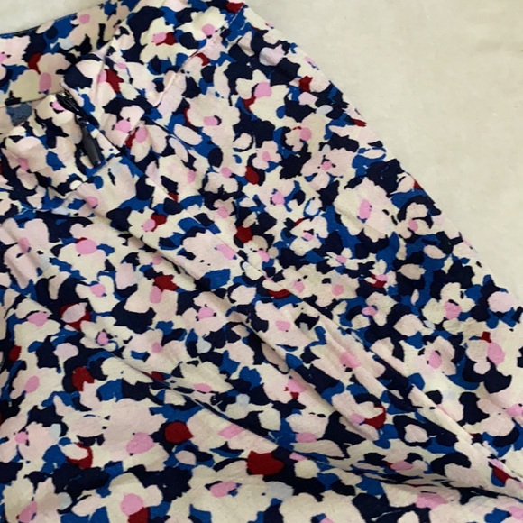 Hobbs London | Flowy Lightweight Pleated Floral Print Midi Skirt Pink Blue (10) - Picture 9 of 16
